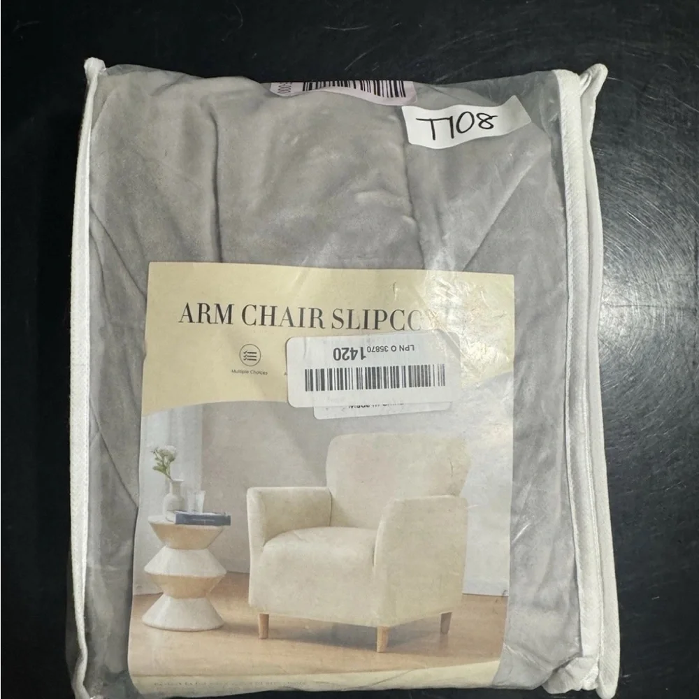 Arm Chair Slip Cover Greyish Tan‎ NWT #A103